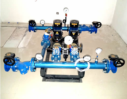 地暖自動(dòng)控溫混水機(jī)組